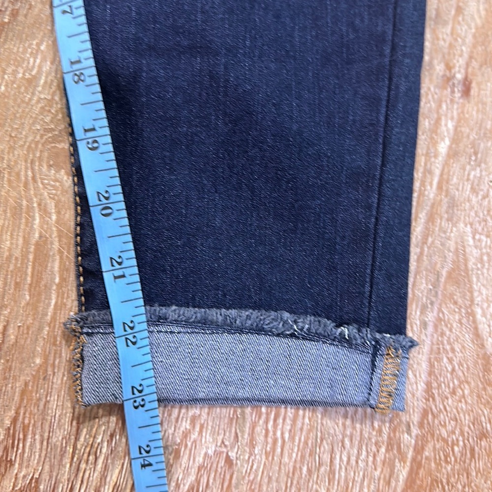 Cropped Super High Rise Curvy Jeans Pants 11 NWT